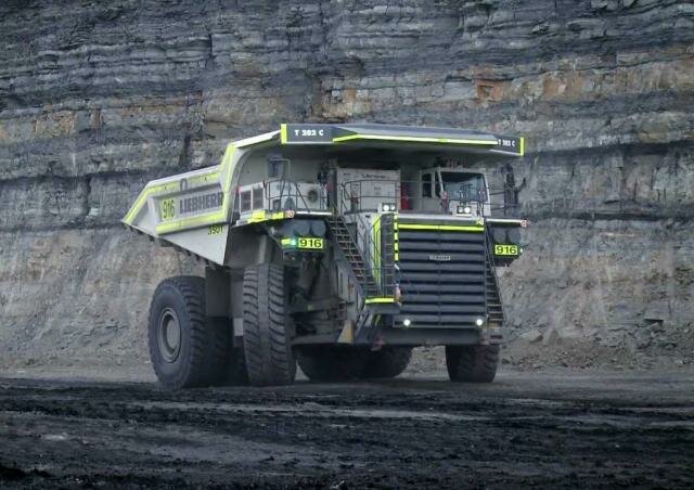 Camión dumper Liebherr T 282B
