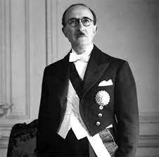 José Luis Bustamante - PERÚ