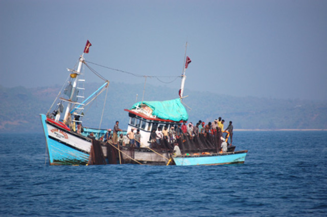 Se prohibe el arrastre para el artesanal