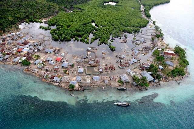 Hurricane Tomas hits Haiti
