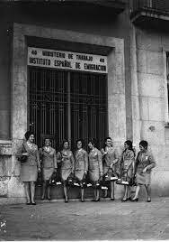 Se crea el Instituto Español de Emigración