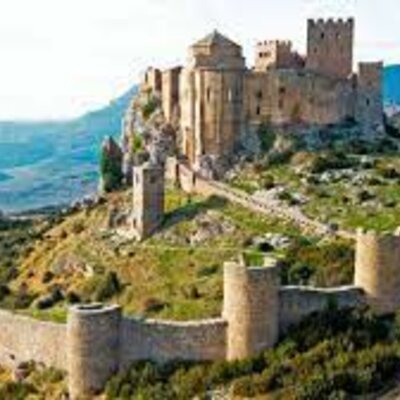 Timeline: EDAD MEDIA