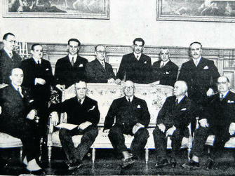 LA CRISIS DEL GOBIERNO