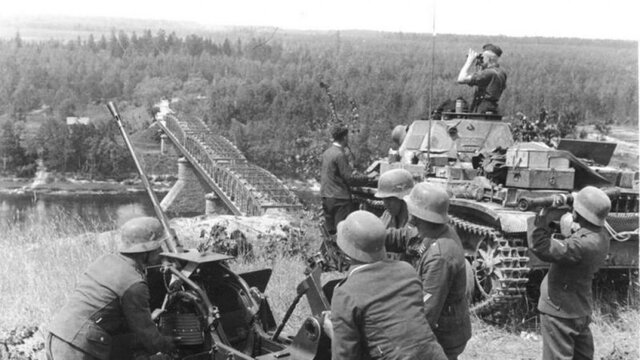 Inicio de la invasión de la URSS por parte de Alemania.