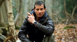 Timeline: Едвард Майкл Гріллс (Bear Grylls)