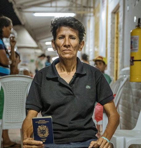 Integrar migrantes a la sociedad y mercado laboral