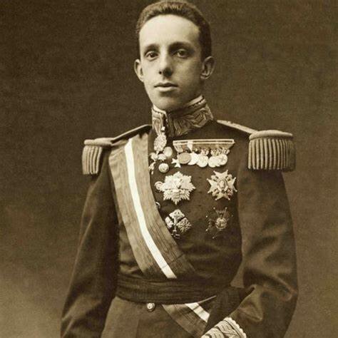 Llegada al trono de Alfonso XIII