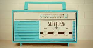 En Colombia nacieron las escuelas radiofónicas