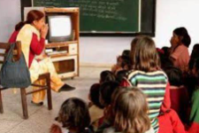 Uso de radio y televisión en la educación