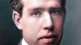 Timeline: Niels Bohr (1885 - 1962)