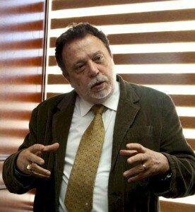 Theotonio Dos Santos