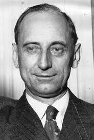 Santiago Casares Quiroga fue relevado como jefe de gobierno por José Giral