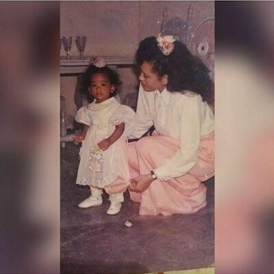 Timeline: 1992: Nace Orleidy Sarith Duarte Cuadrado en el Hospital san jose maicao, En el seno familiar de un guajiro y una cordobesa, siendo la menor de 4 hermanas.