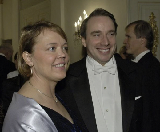 Linus meets his future wife