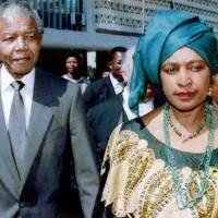 Divorces Winnie Mandela