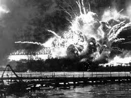 Ataque a Pearl Harbor.