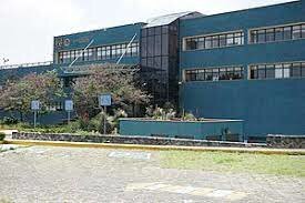 Escuela Nacional de Economía
