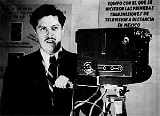 Se transmite el primer programa televisado de México y cuarto informe de Miguel Alemán