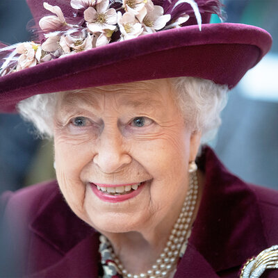 Timeline: Елизавета 2