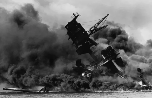 ATAQUE A PEARL HARBOR