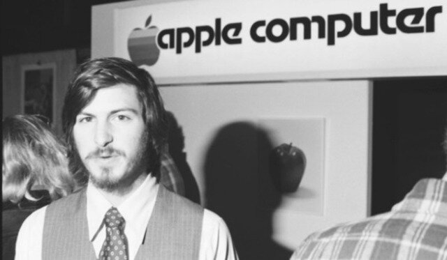 FUNDACION DE APPLE COMPUTERS