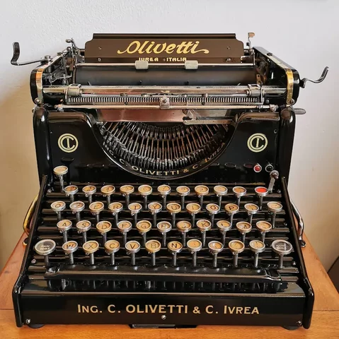 Industrial age: Typewriter