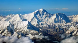 Timeline: Экспедиции на Эверест