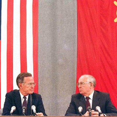 Timeline: Eix cronològic de presidents d'EUA i de l'URSS des de la 2a GM fins avui