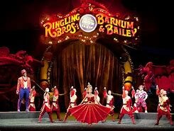 Se inaugura el circo Barnum