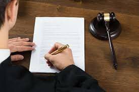 Requisitos de la Sentencia.