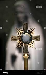 El concilio de NICEA legaliza la adoracion a las imagenes