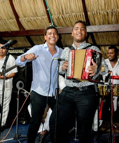 Presentaciones con mi agrupación