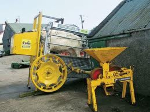 FABRICACION  DE ELECTRICIDAD CON ESTIERCOL