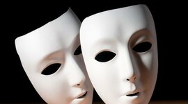 Timeline: Construcción de los Teatros de la Historia