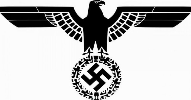 (DAP) Se rebautiza el partido bajo el Partido Nacional Socialista Alemán de los Trabajadores (NSDAP)