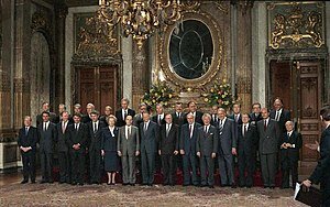 El gobierno Suárez inicia las negociaciones para la adhesión del país a la C.E.E.