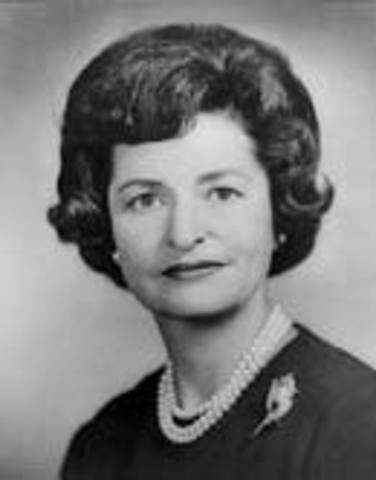 Claudia Johnson receives her Congressional Gold Medal