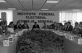 Reforma electoral de 1990.