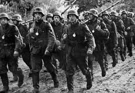 El partido nazi cuenta con 3.000.000 militantes aproximadamente