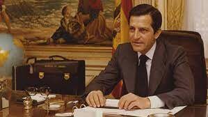 Gobierno de Adolfo Suárez