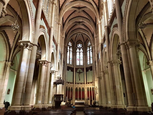 Asamblea de obreros. Huelga general en Vitoria.