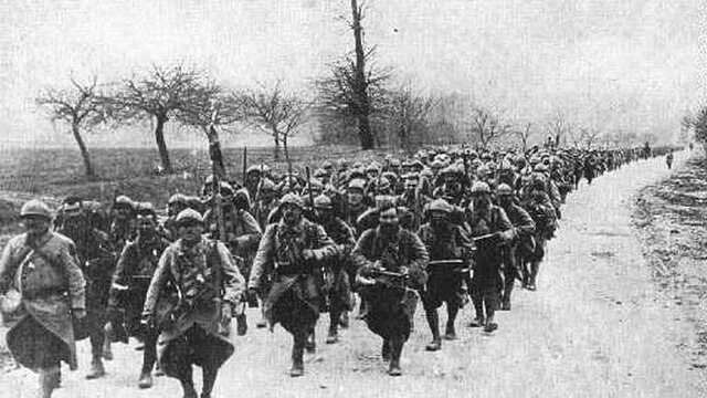 GB declara la guerra a França