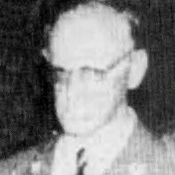 Es asesinado el general González-Vallés, gobernador militar de Guipúzcoa.