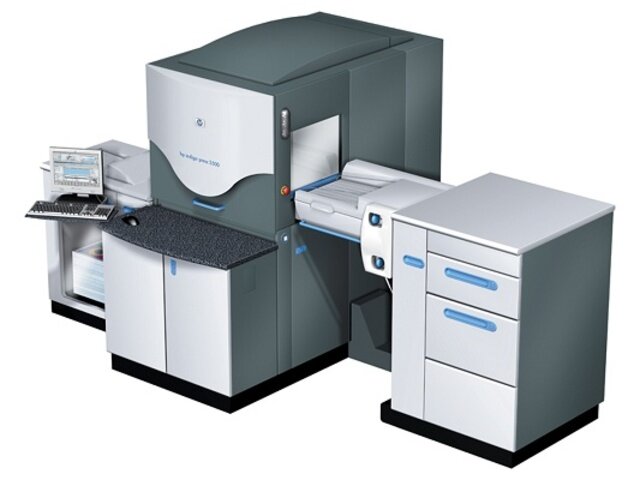 FOTOCOPIADORA A COLOR