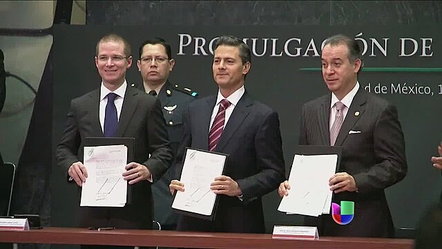 Promulgación de nuevas leyes y reformas