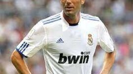 Timeline: Biographie de Zinedine Zidane