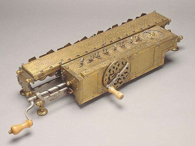 Арифмометр Лейбница