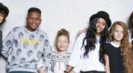 Timeline: Kids United