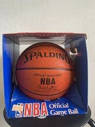 Balones con materiales sintéicos