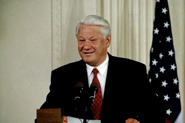 Yeltsin elected as first President of the Russian Federation.